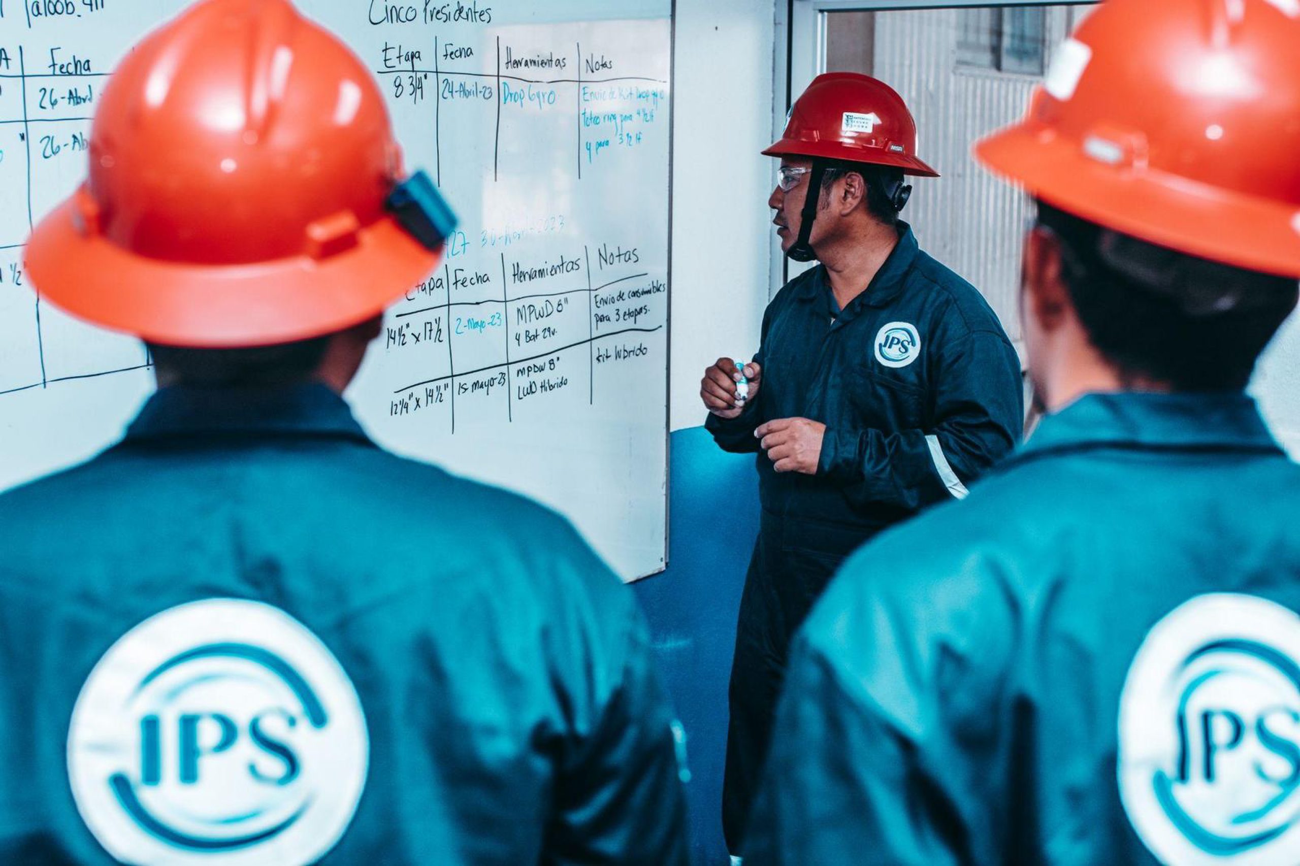 Crew coordinating a critical well operation